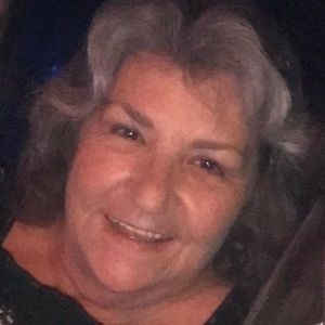 Meet your Posher, Theresa